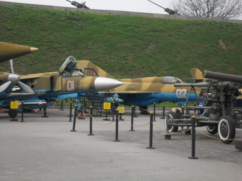 Выставка военной техники.